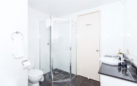 DD Apartments Chinatown - Accommodation Gladstone 7