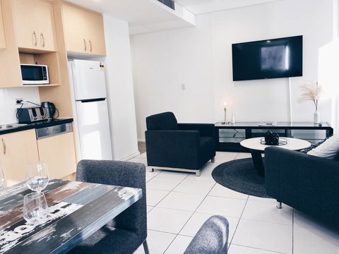 DD Apartments Chinatown - Accommodation Gladstone 11