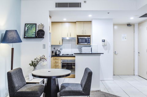 DD Apartments Chinatown - Accommodation Gladstone 4