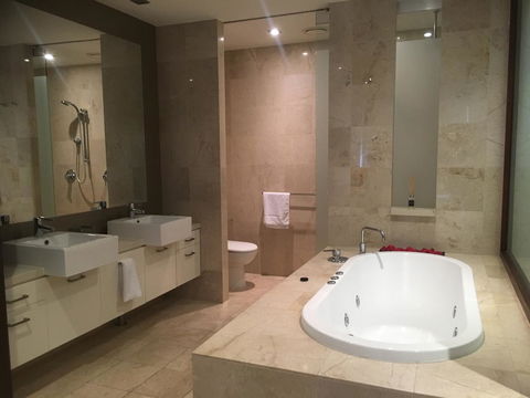 Santai 321 Beachside Studio - Accommodation Gladstone 9
