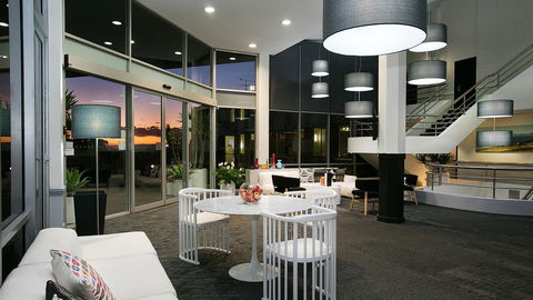 BEST WESTERN PLUS Apollo Hotel Newcastle - Accommodation Gladstone 2