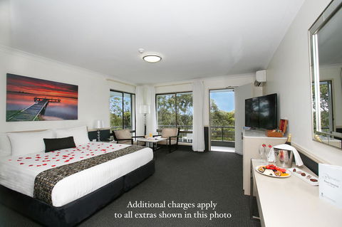 BEST WESTERN PLUS Apollo Hotel Newcastle - Accommodation Gladstone 16