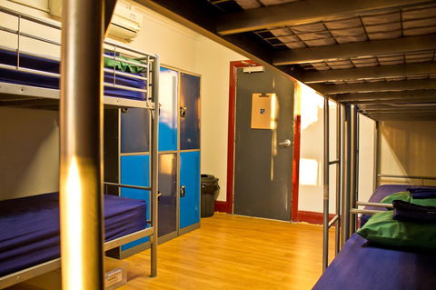 Mad Monkey Kings Cross - Accommodation Gladstone 32