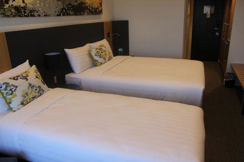 Quality Hotel Rules Club Wagga - Accommodation Gladstone 1