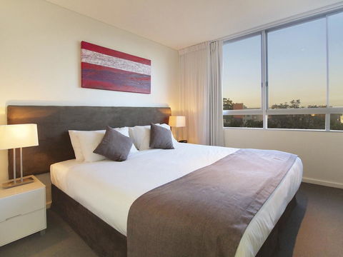 Oaks Nelson Bay Lure Suites - Accommodation Gladstone 13