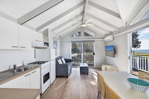 Blue Lagoon Beach Resort - Accommodation Gladstone 1