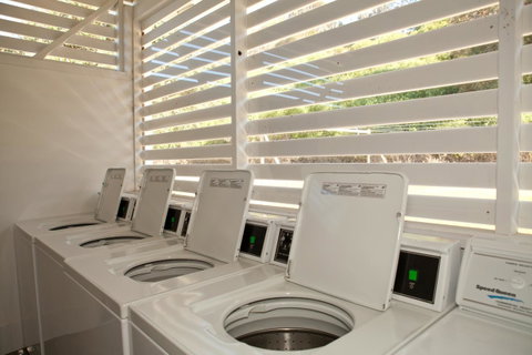 Blue Lagoon Beach Resort - Accommodation Gladstone 22