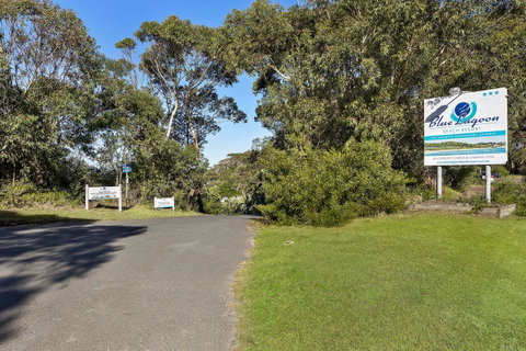 Blue Lagoon Beach Resort - Accommodation Gladstone 2