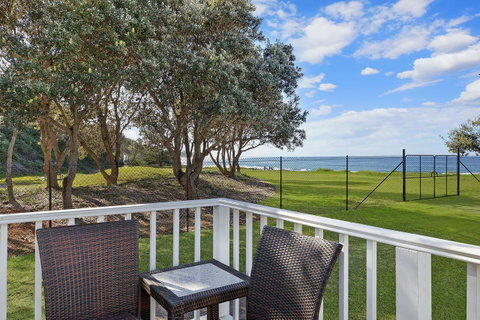 Blue Lagoon Beach Resort - Accommodation Gladstone 6