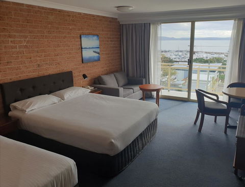 Marina Resort - Accommodation Gladstone 16