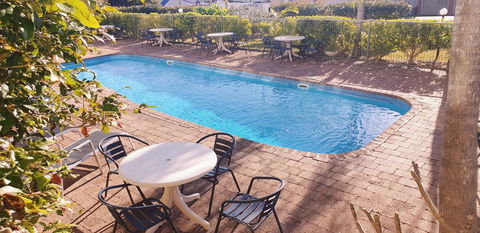 Marina Resort - Accommodation Gladstone 22