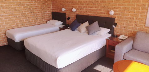 Marina Resort - Accommodation Gladstone 31