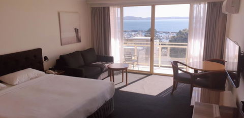 Marina Resort - Accommodation Gladstone 36