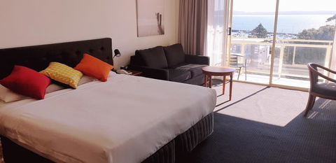 Marina Resort - Accommodation Gladstone 8