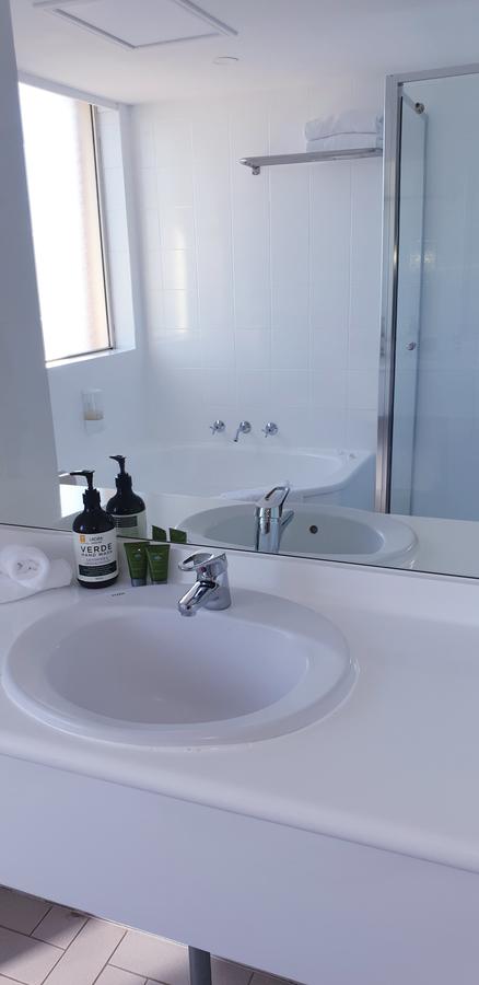 Marina Resort - Accommodation Gladstone 44
