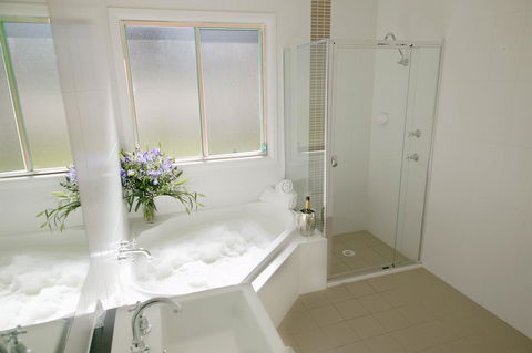 Nightingale Villas - Accommodation Gladstone 9