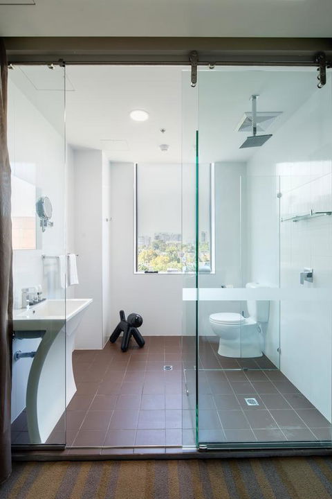 57Hotel - Accommodation Gladstone 12