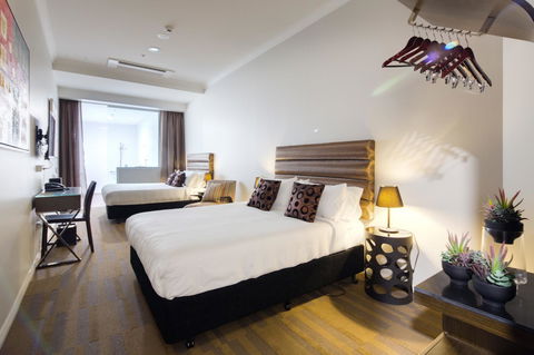 57Hotel - Accommodation Gladstone 24