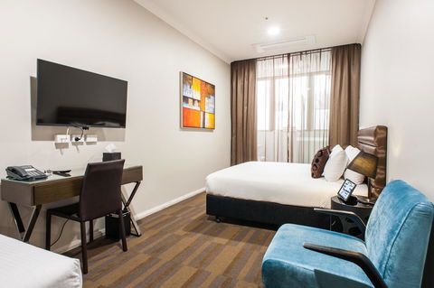 57Hotel - Accommodation Gladstone 1