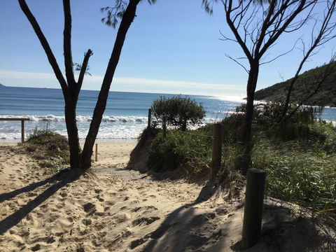 Hat Head Beach Cottage 1 - Accommodation Gladstone 30