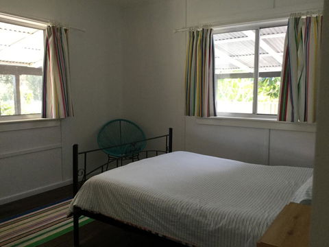 Hat Head Beach Cottage 1 - Accommodation Gladstone 18