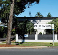 Club Byron Accommodation - Accommodation Gladstone