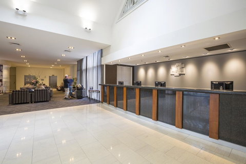 Holiday Inn Sydney Potts Point - Accommodation Gladstone 1
