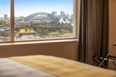 Holiday Inn Sydney Potts Point - Accommodation Gladstone 2