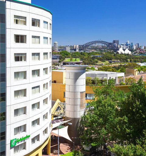 Holiday Inn Sydney Potts Point - Accommodation Gladstone 0