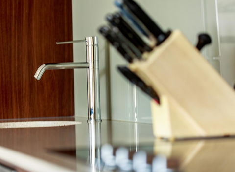 Byron Bay Hotel And Apartments - Accommodation Gladstone 3