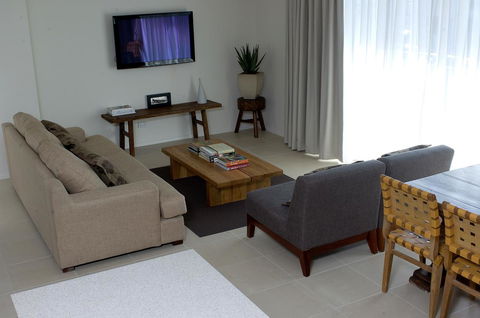 Byron Bay Hotel And Apartments - Accommodation Gladstone 41