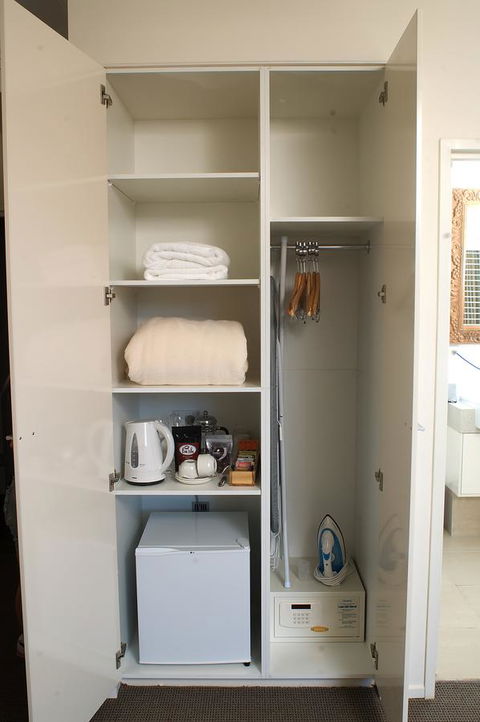 Byron Bay Hotel And Apartments - Accommodation Gladstone 36