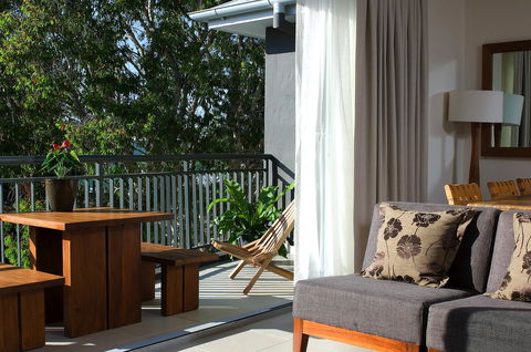 Byron Bay Hotel And Apartments - Accommodation Gladstone 0
