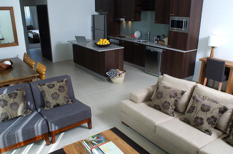 Byron Bay Hotel And Apartments - Accommodation Gladstone 16