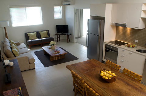 Byron Bay Hotel And Apartments - Accommodation Gladstone 38