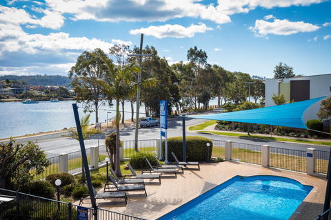 Sails Luxury Apartments Merimbula - Accommodation Gladstone 1