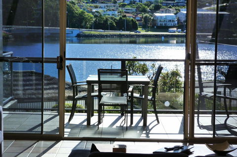 Sails Luxury Apartments Merimbula - Accommodation Gladstone 0