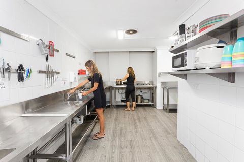 Summer House Sydney City - Formerly Sydney Backpackers - Accommodation Gladstone 11