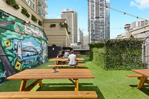 Summer House Sydney City - Formerly Sydney Backpackers - Accommodation Gladstone 9
