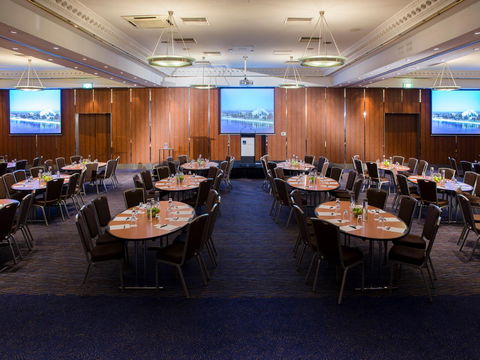 Novotel Sydney Brighton Beach - Accommodation Gladstone 22