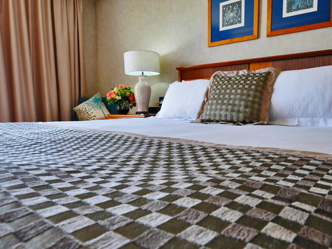 Novotel Sydney Brighton Beach - Accommodation Gladstone 8