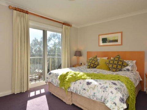 Villa 3br Chianti Villa Located Within Cypress Lakes Resort - Accommodation Gladstone 11