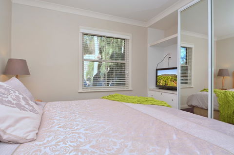 Villa 3br Chianti Villa Located Within Cypress Lakes Resort - Accommodation Gladstone 14