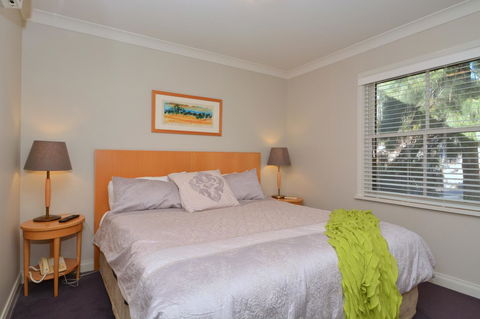 Villa 3br Chianti Villa Located Within Cypress Lakes Resort - Accommodation Gladstone 15