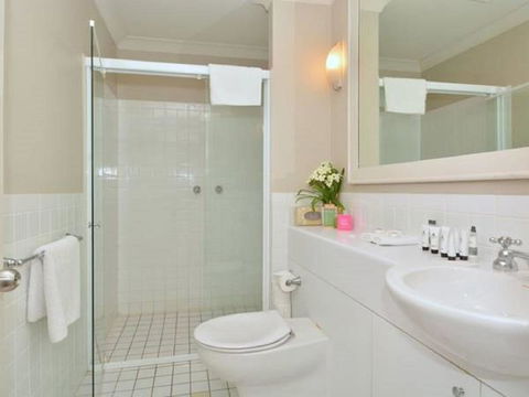 Villa 3br Chianti Villa Located Within Cypress Lakes Resort - Accommodation Gladstone 13