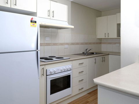 Ebbtide 27 - Accommodation Gladstone 9