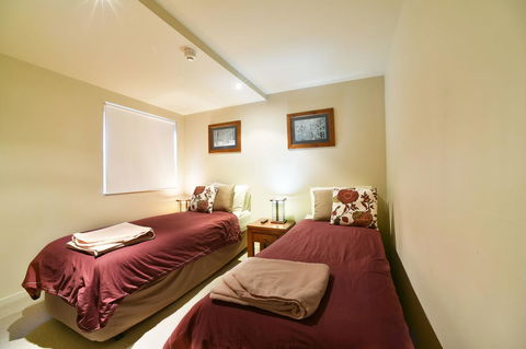 Snowstream 4 - Accommodation Gladstone 1