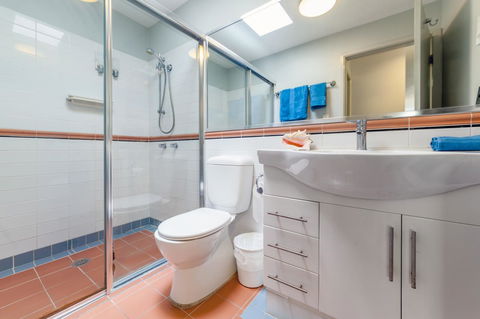 Condo 105 @ Horizons Golf Resort - Salamander Bay NSW - Accommodation Gladstone 17
