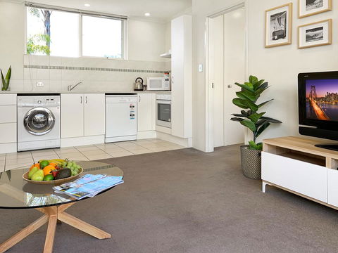 Seashells Apartments Merimbula - Accommodation Gladstone 2
