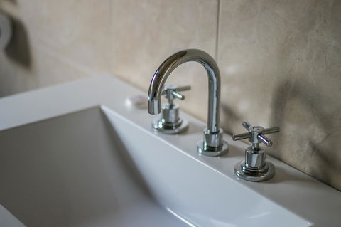 Ironstone Estate Lovedale - Accommodation Gladstone 20